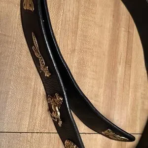 Gucci GG Animal Stud Black Leather Belt- size 120cm Gucci Black Leather Animal Stud GG Marmont Buckle Belt 85CM  main image 3